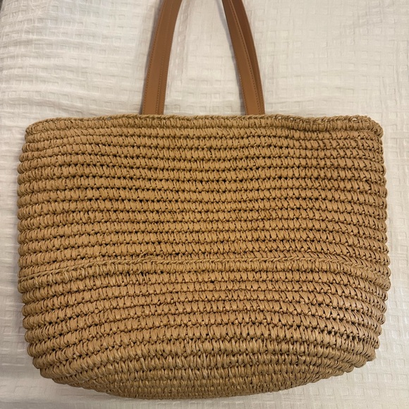 Tory Burch Tan Woven Tote with Yellow Pineapple Charm - Picture 4 of 6